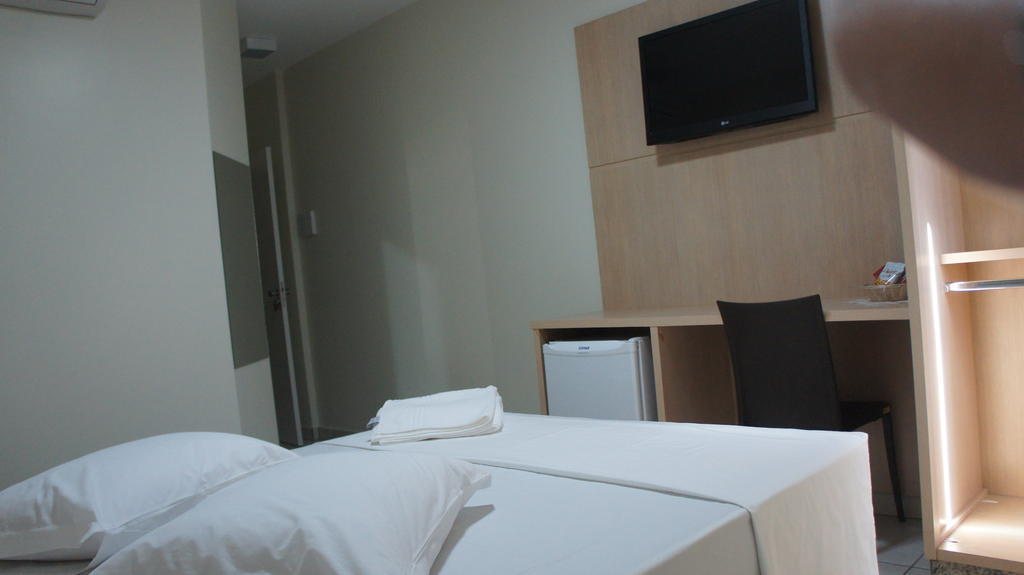 Uberlândia Savana Hotel חדר תמונה